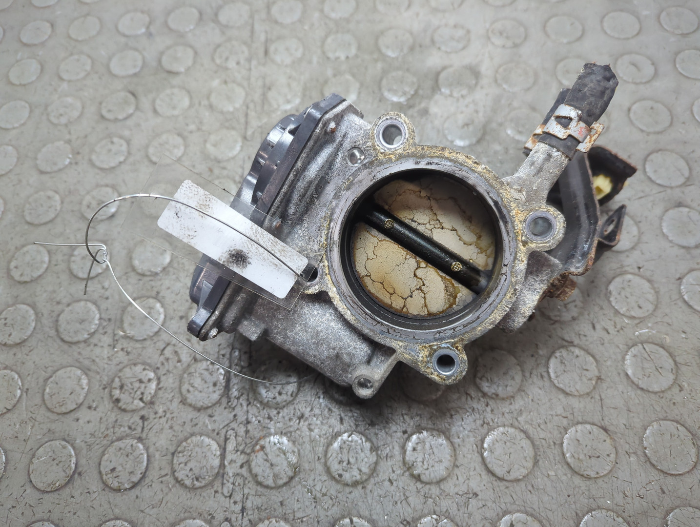 Заслонка дроссельная электрическая