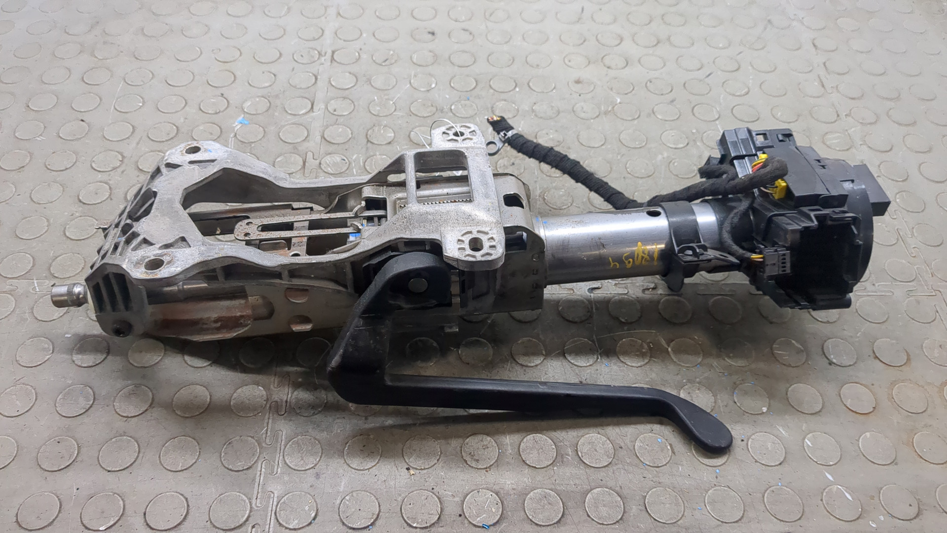 Колонка рулевая