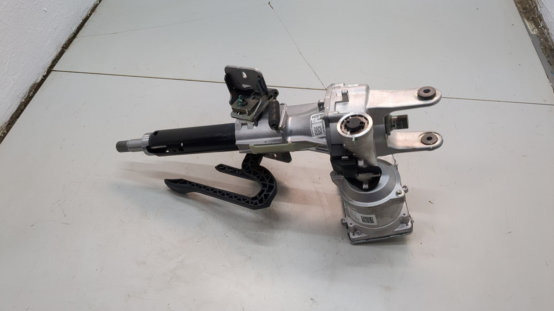 Серводвигатель рулевой рейки