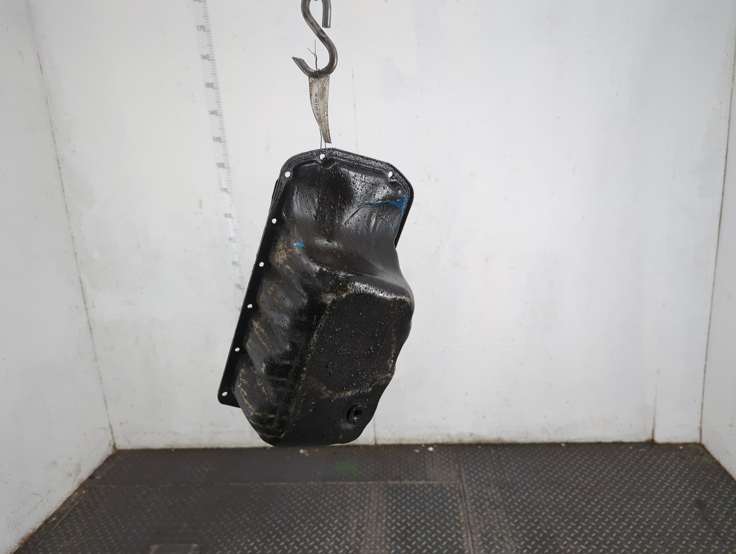 Поддон масляный двигателя (картер)