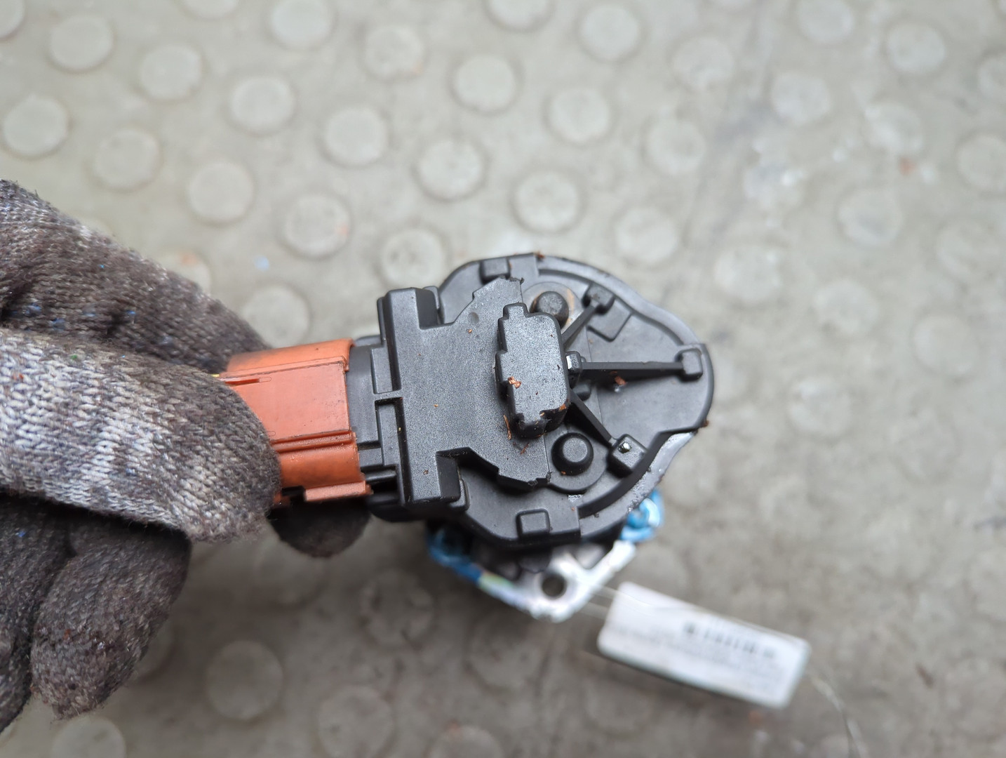 Клапан рециркуляции выхлопных газов (EGR)