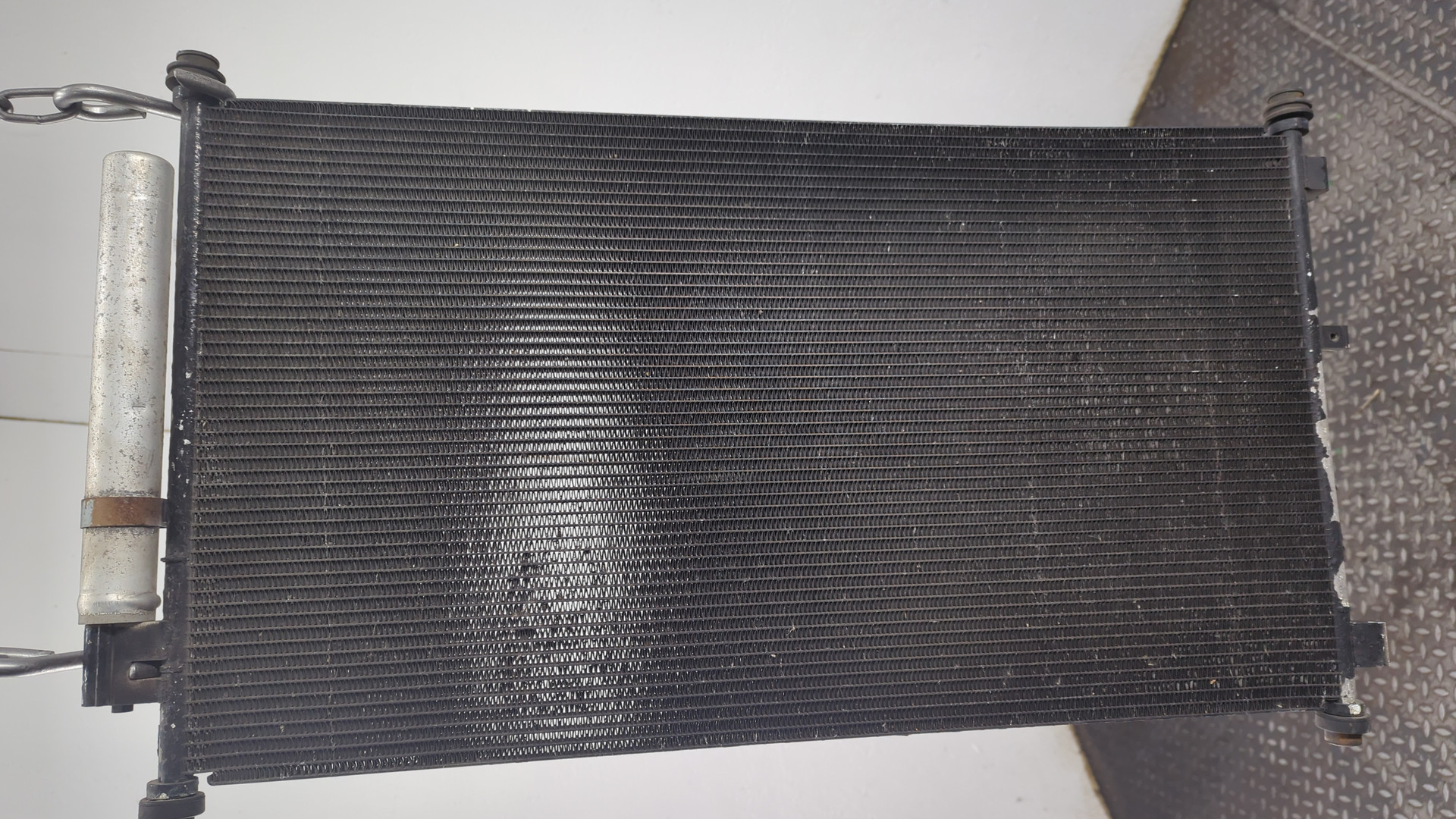 Радиатор кондиционера / конденсер