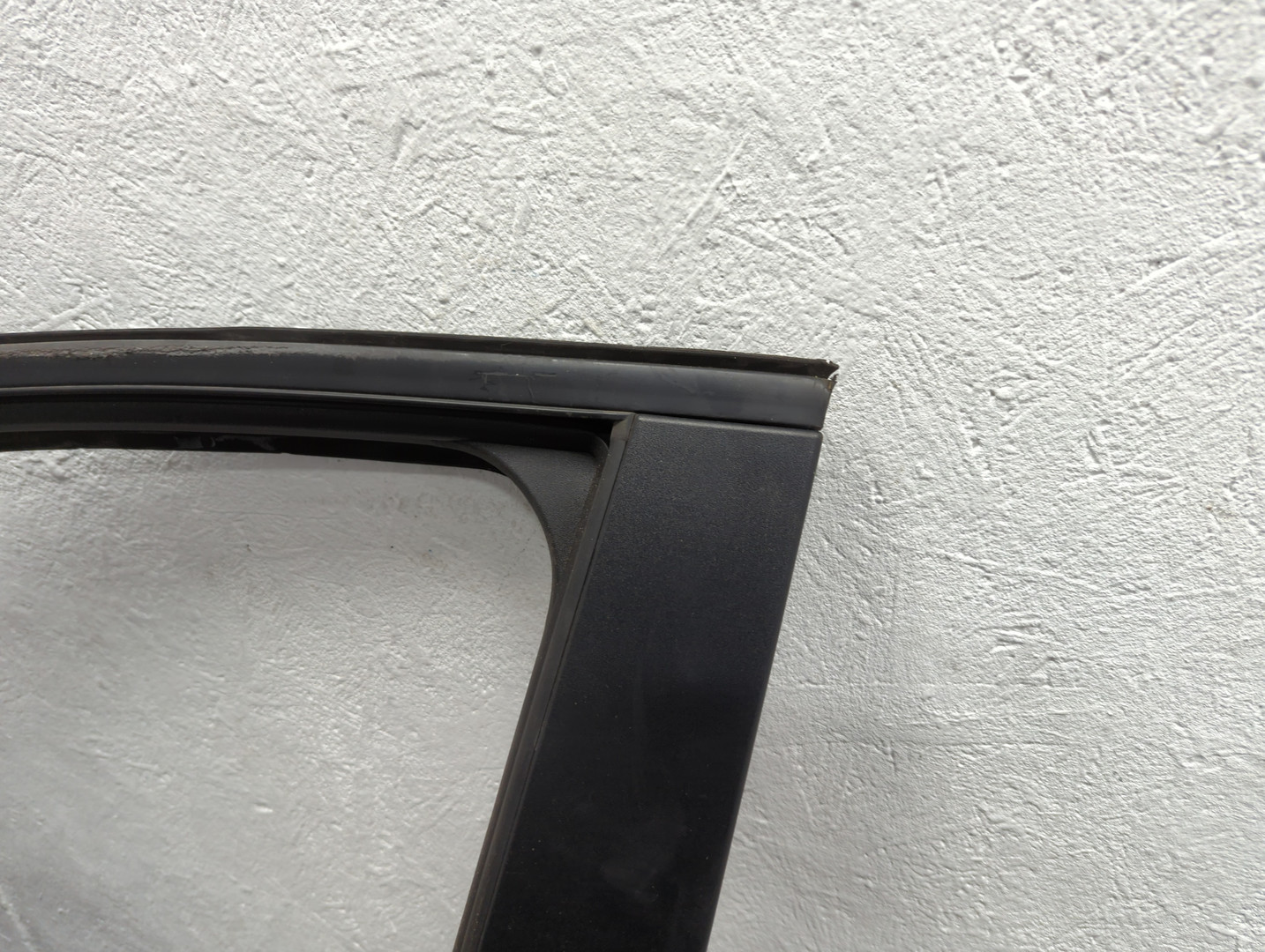 Дверь передняя левая