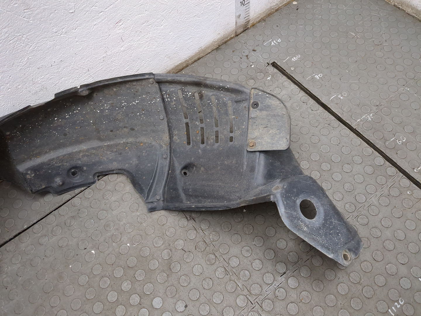 Локер передний правый