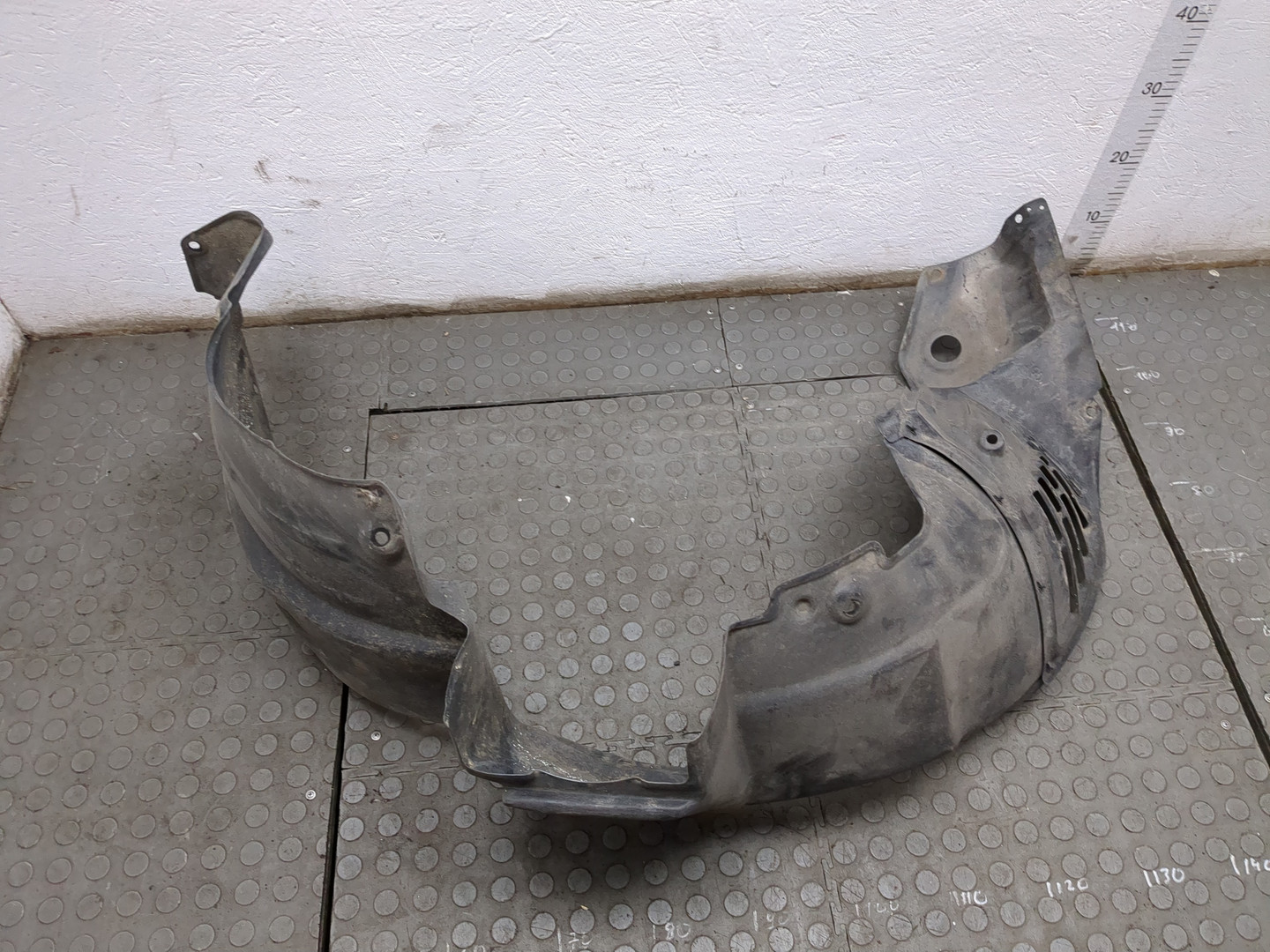 Локер передний правый