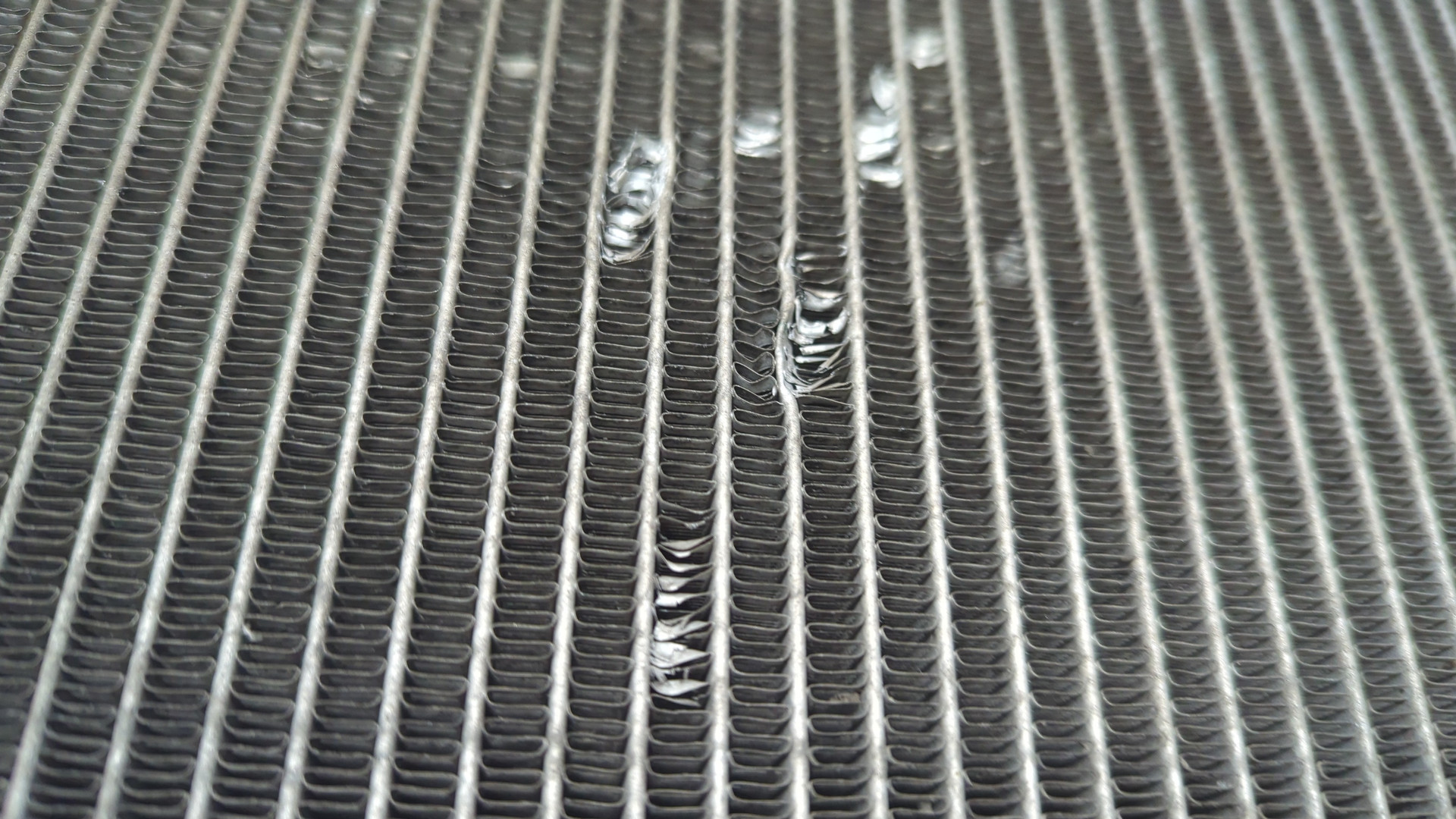 Радиатор охлаждения двигателя основной