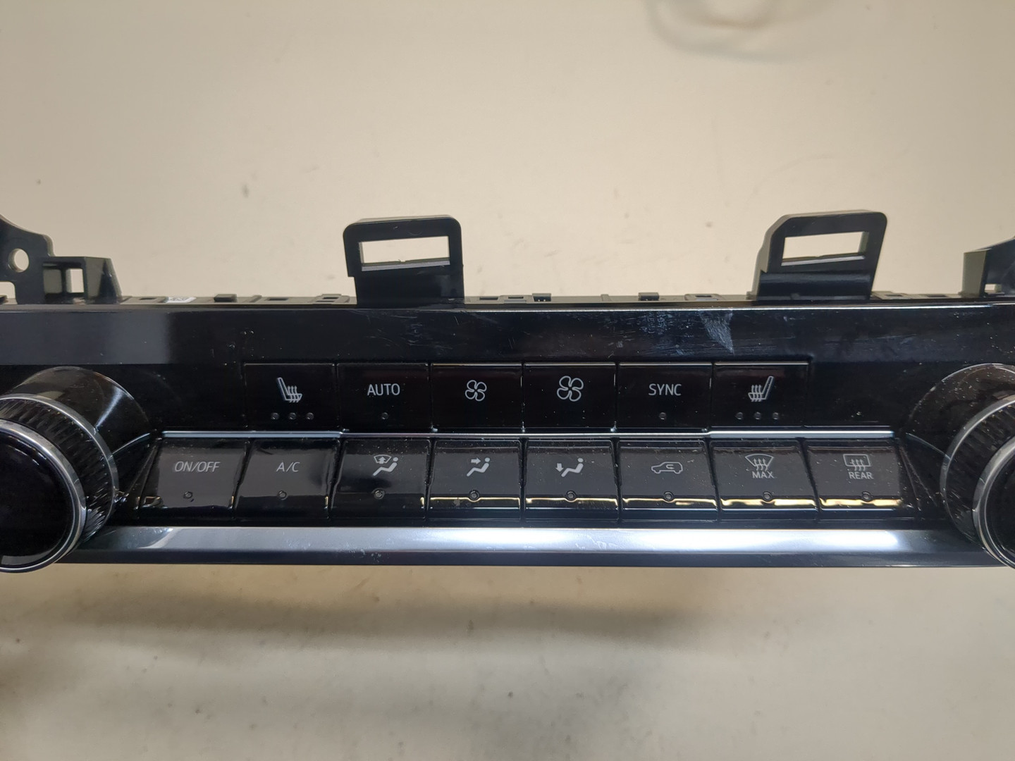 Переключатель отопителя