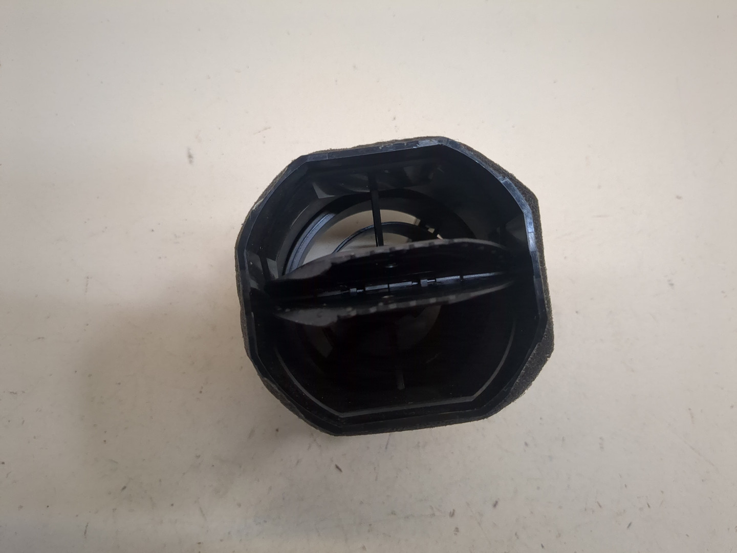 Дефлектор воздушный