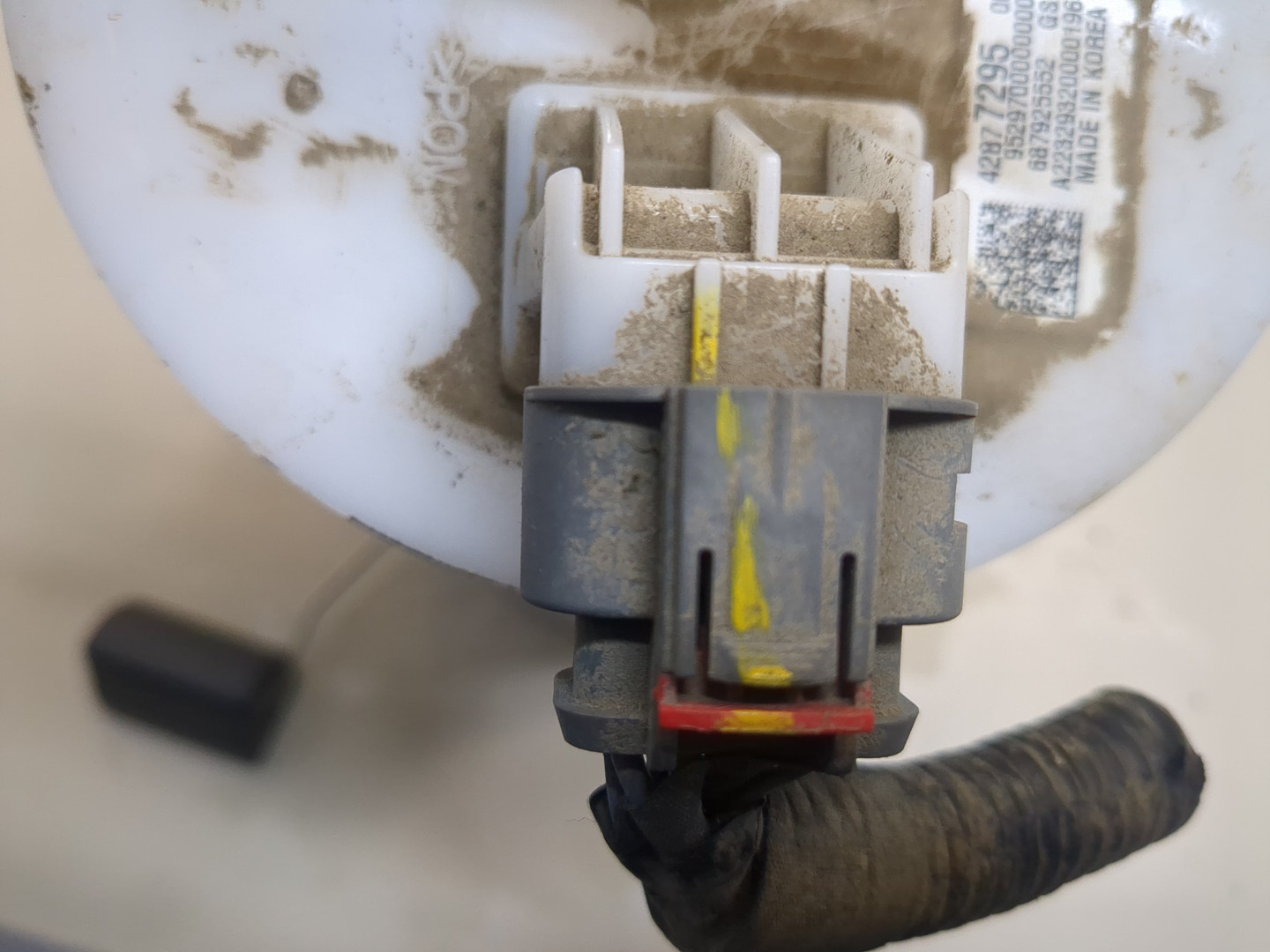 Насос топливный электрический