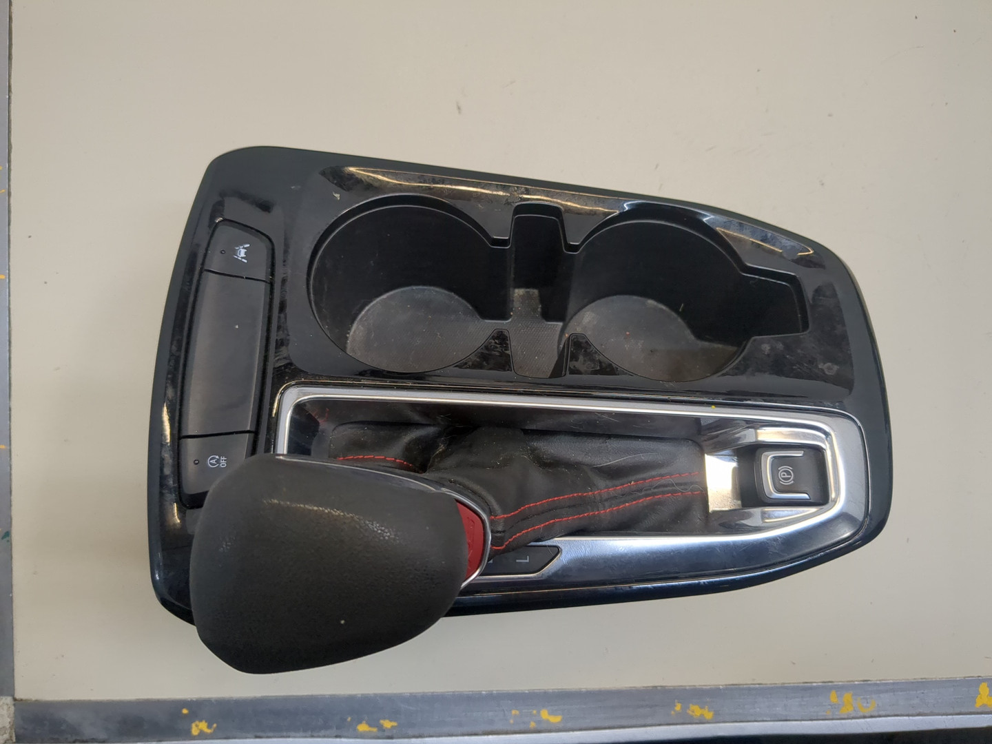 Кулиса МКПП / АКПП