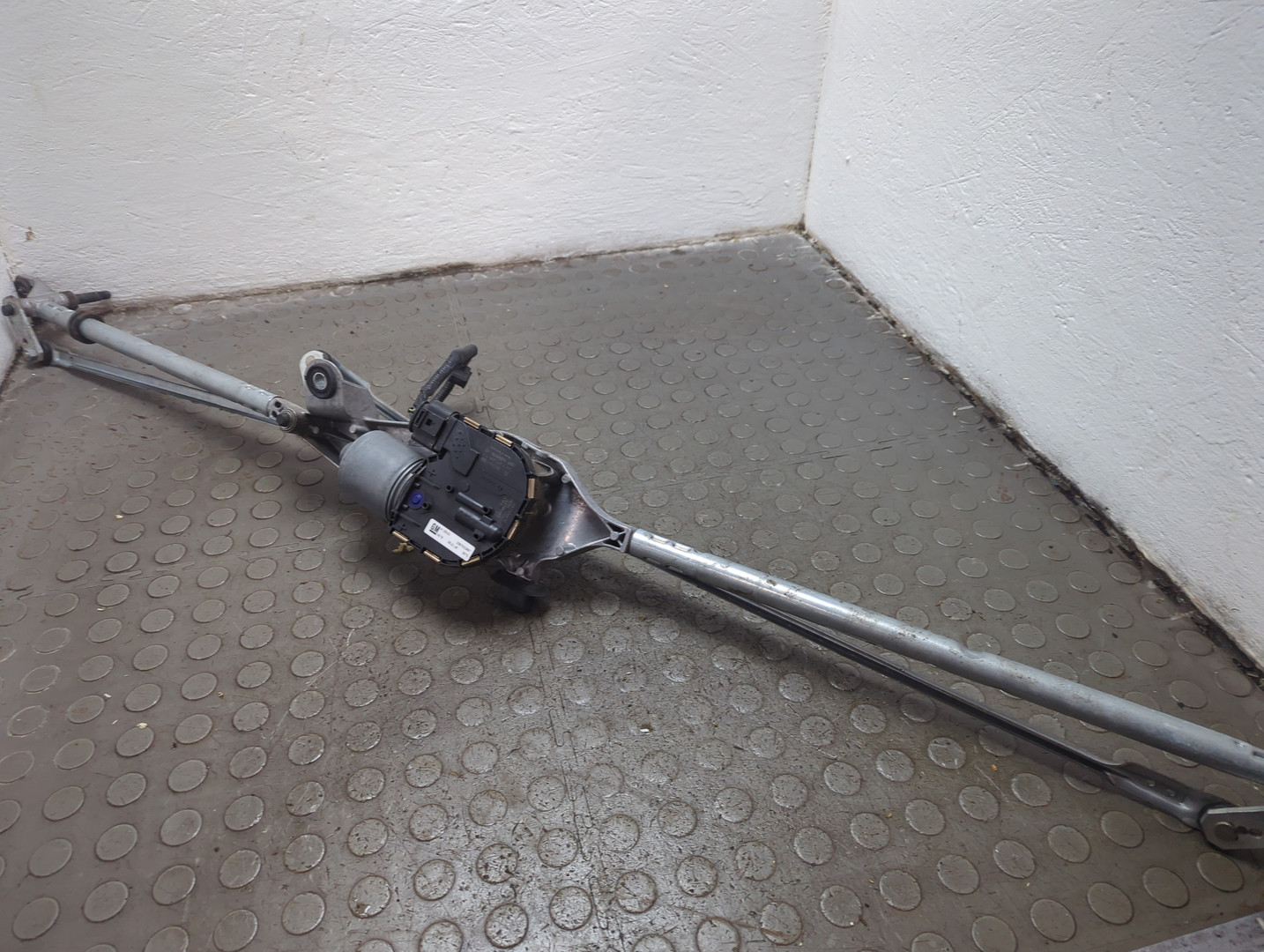 Трапеция стеклоочистителей