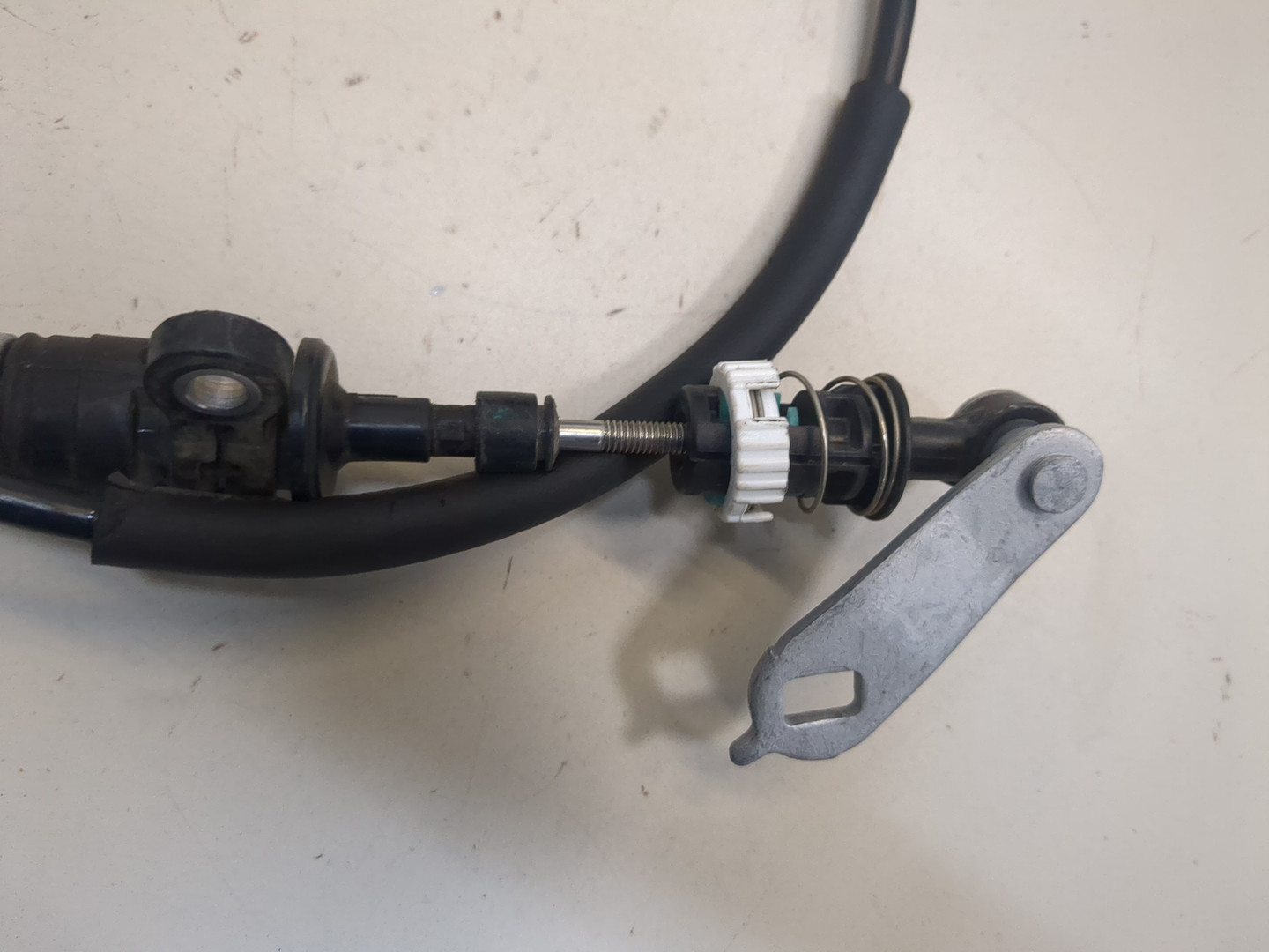 Трос КПП (выбора/переключения передач)