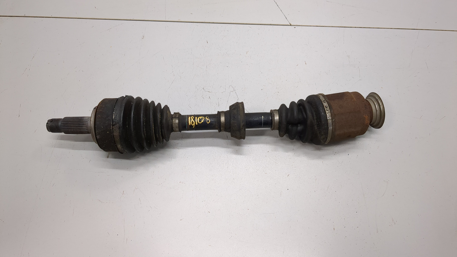 Полуось передняя правая