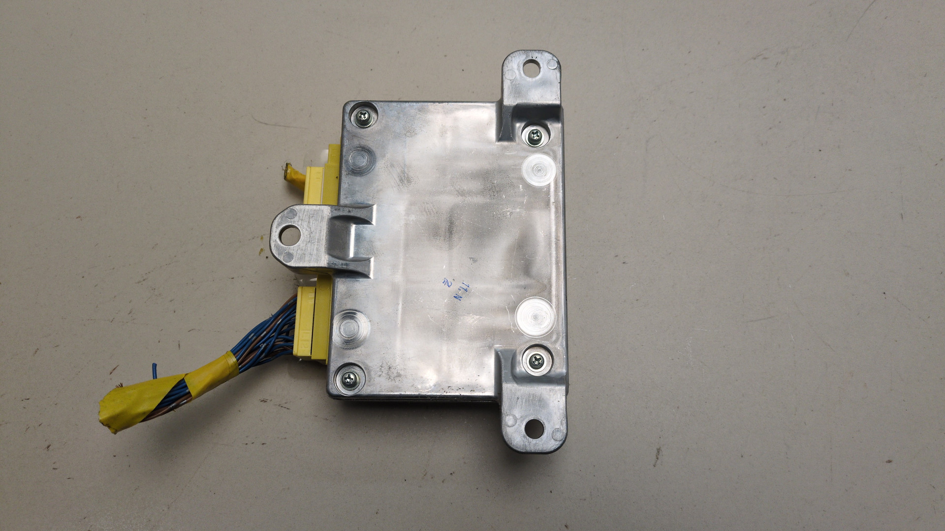 Блок управления подушек безопасности (AIR BAG)