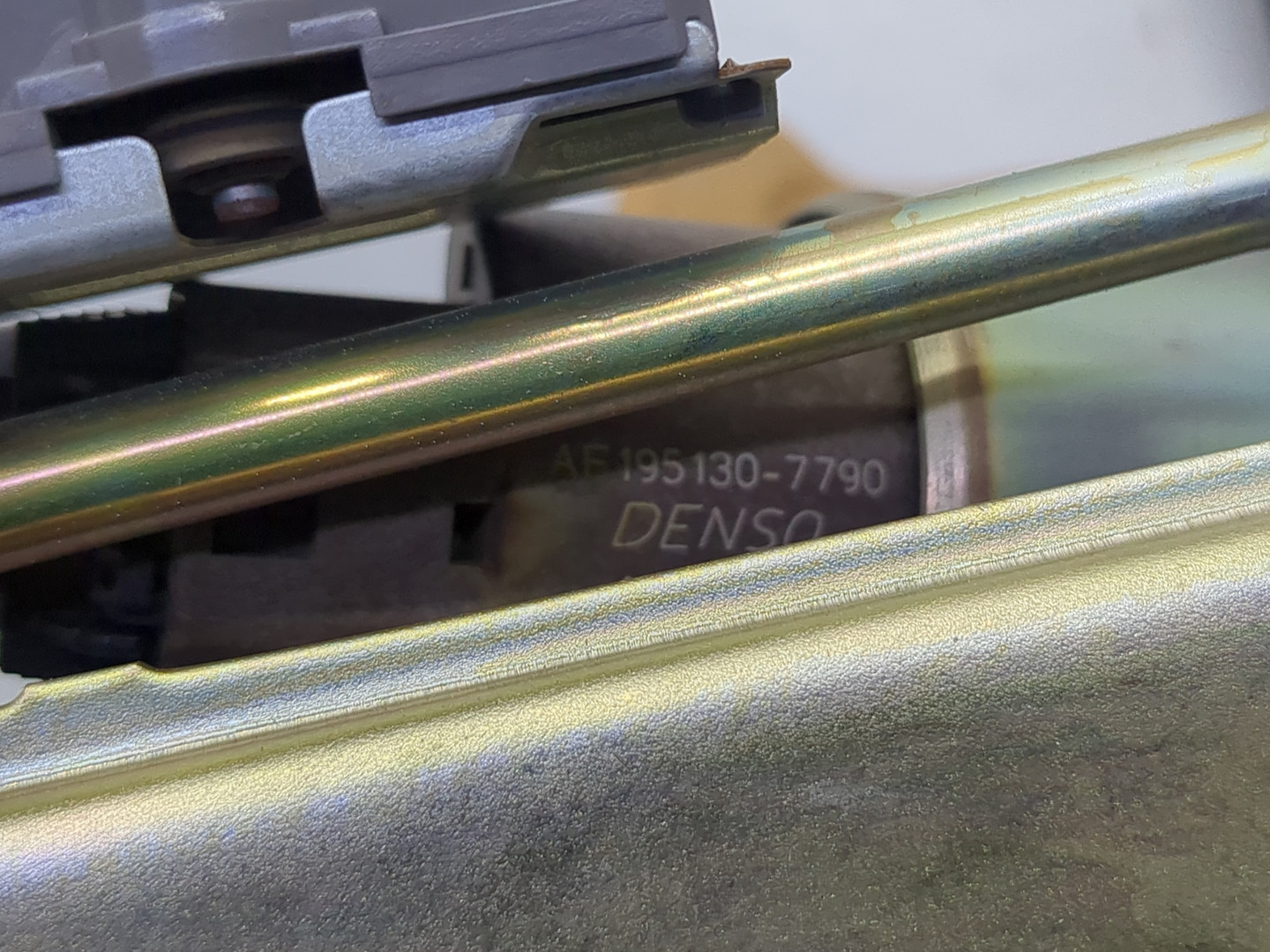 Насос топливный электрический