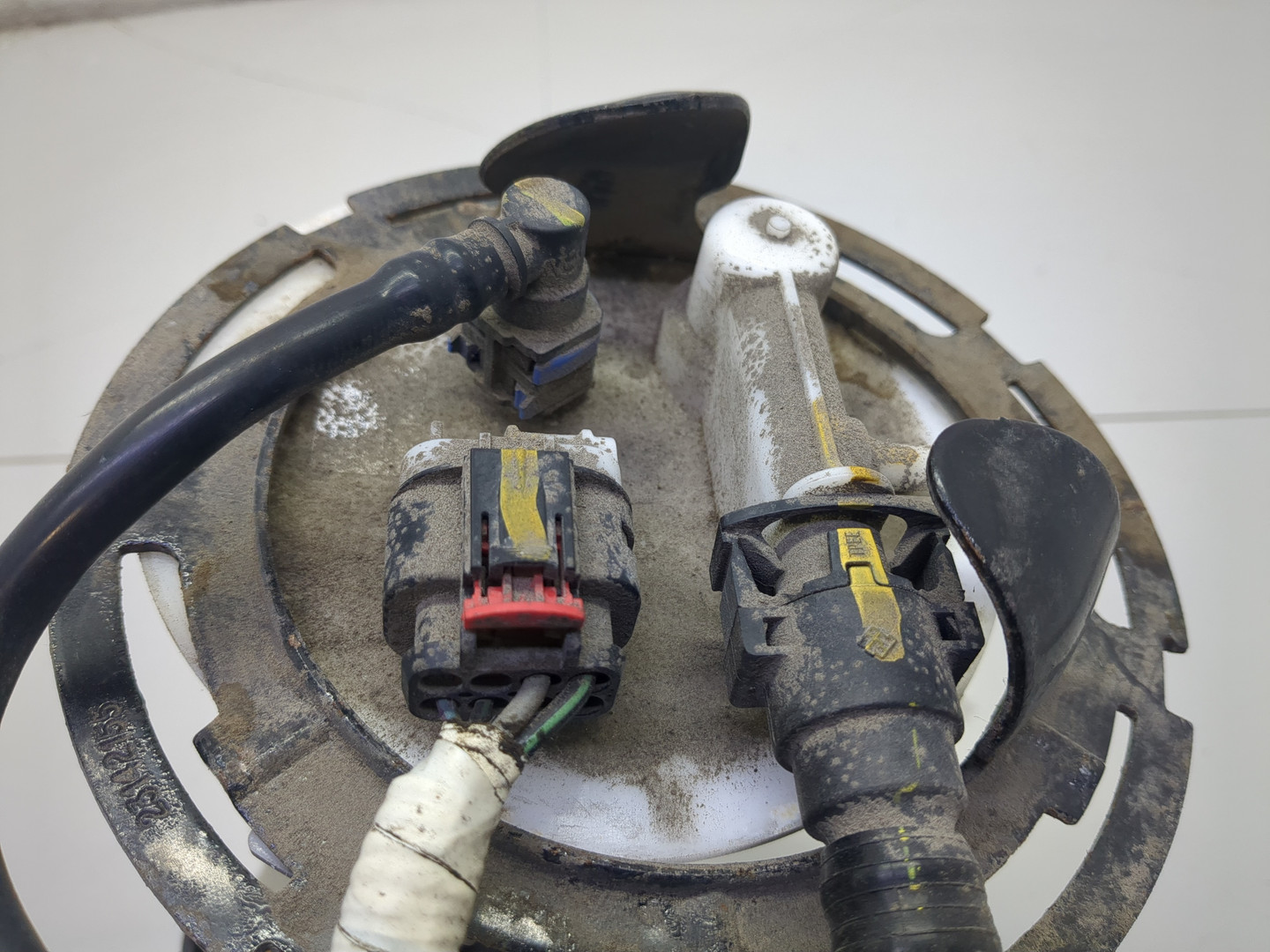 Насос топливный электрический