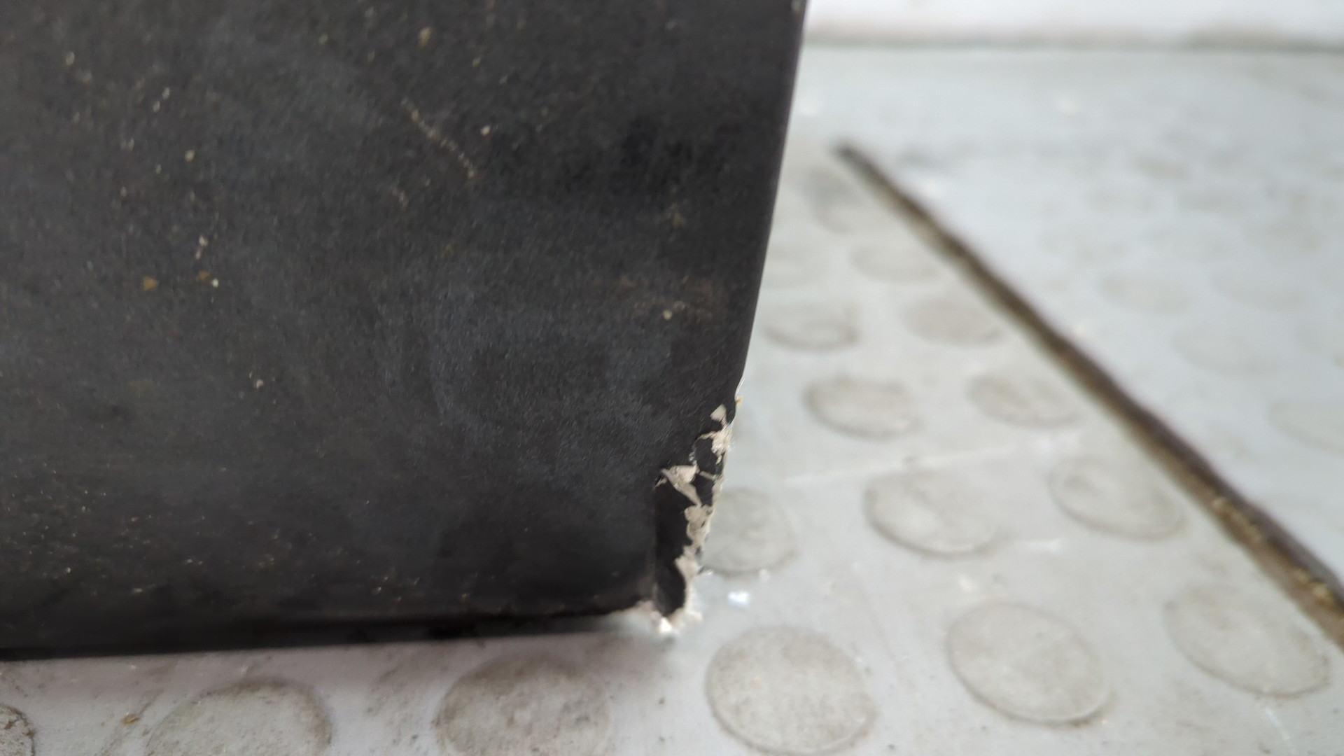 Дверь передняя левая