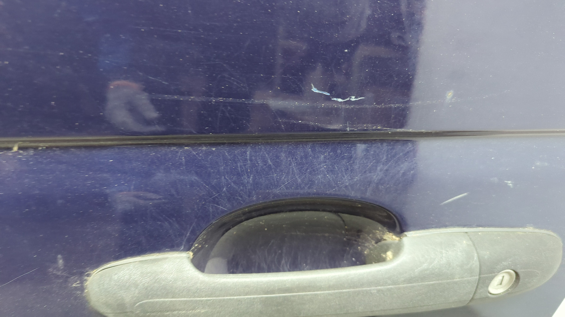 Дверь передняя левая