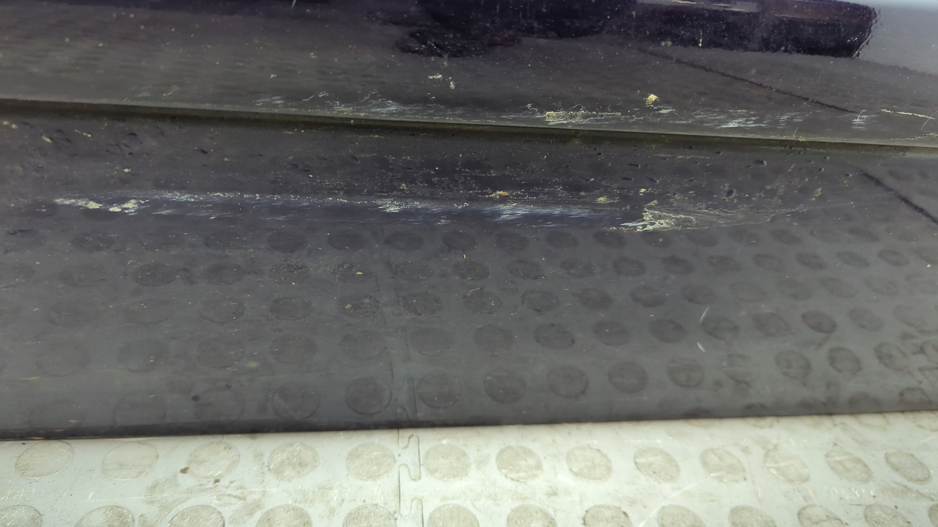 Дверь передняя левая