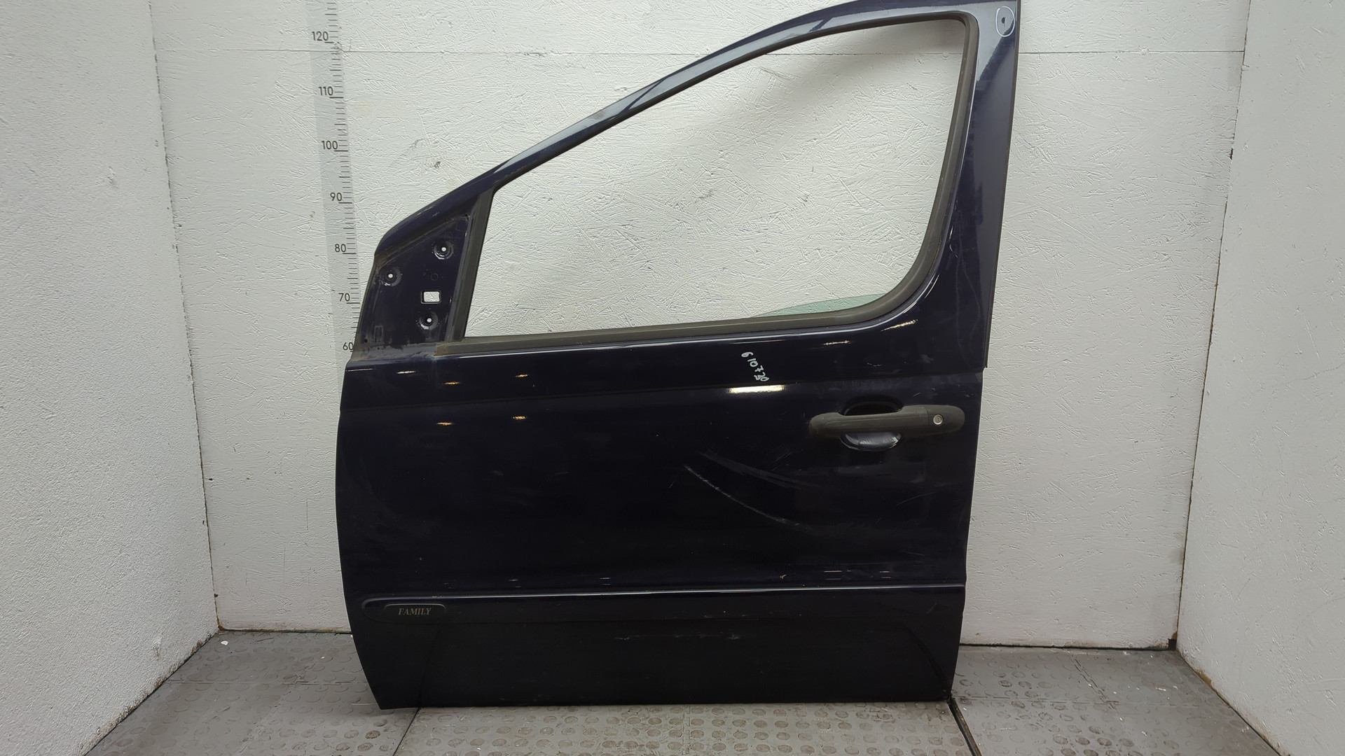 Дверь передняя левая