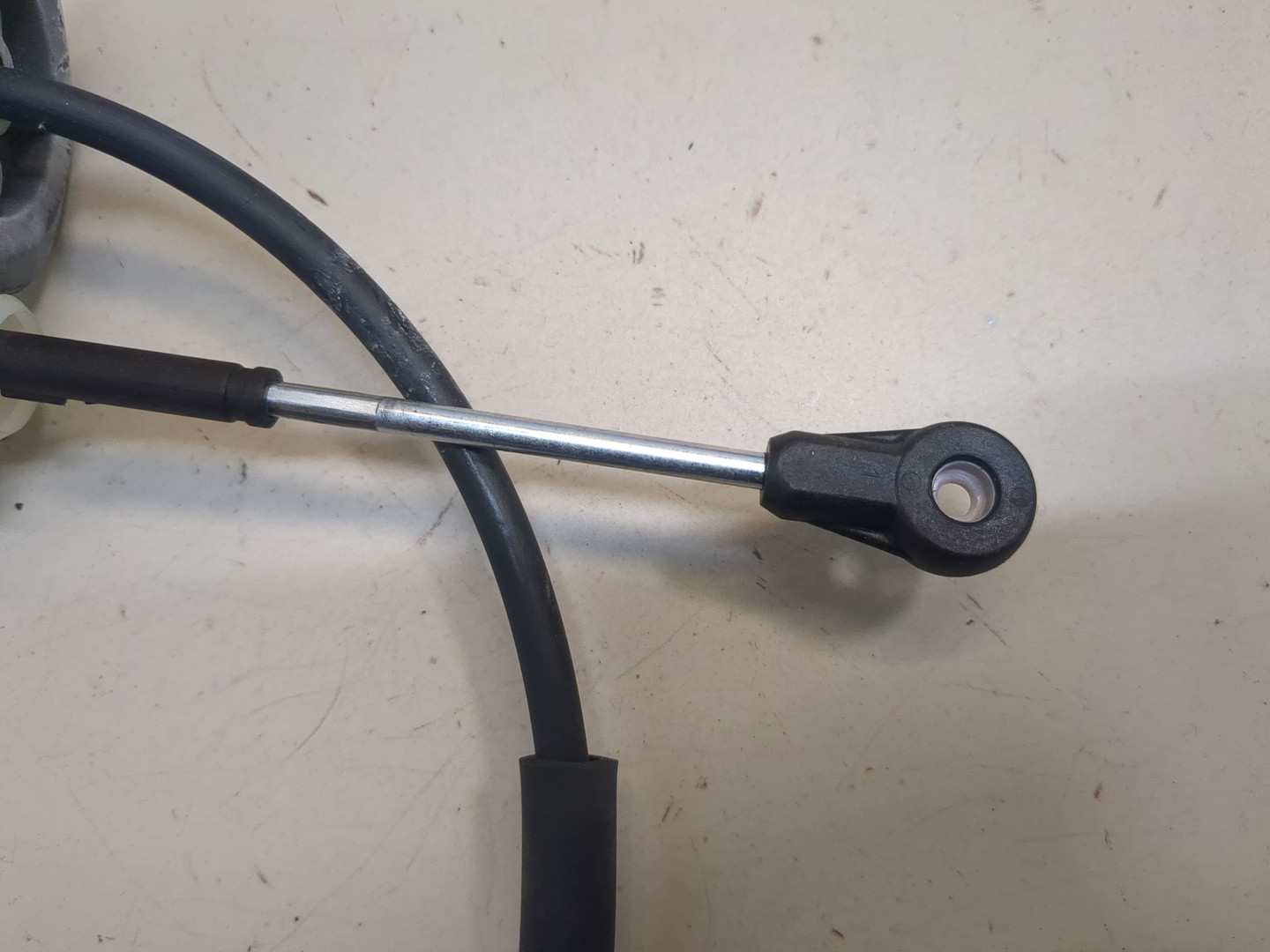 Трос КПП (выбора/переключения передач)