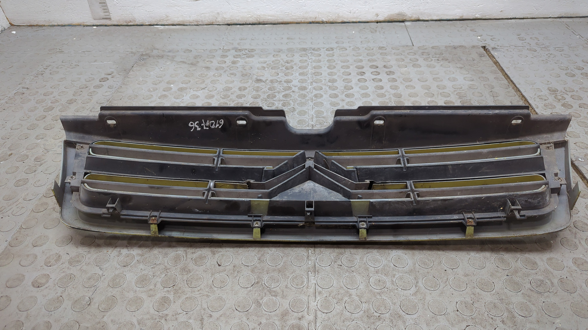 Решетка радиатора