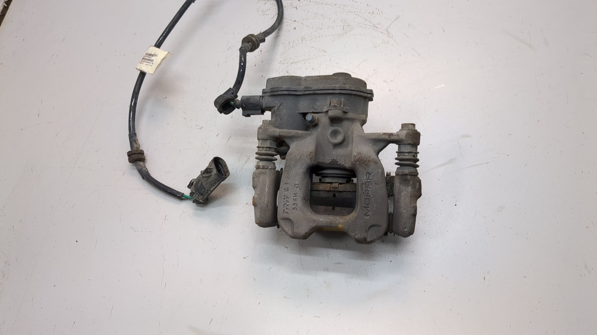 Суппорт задний правый