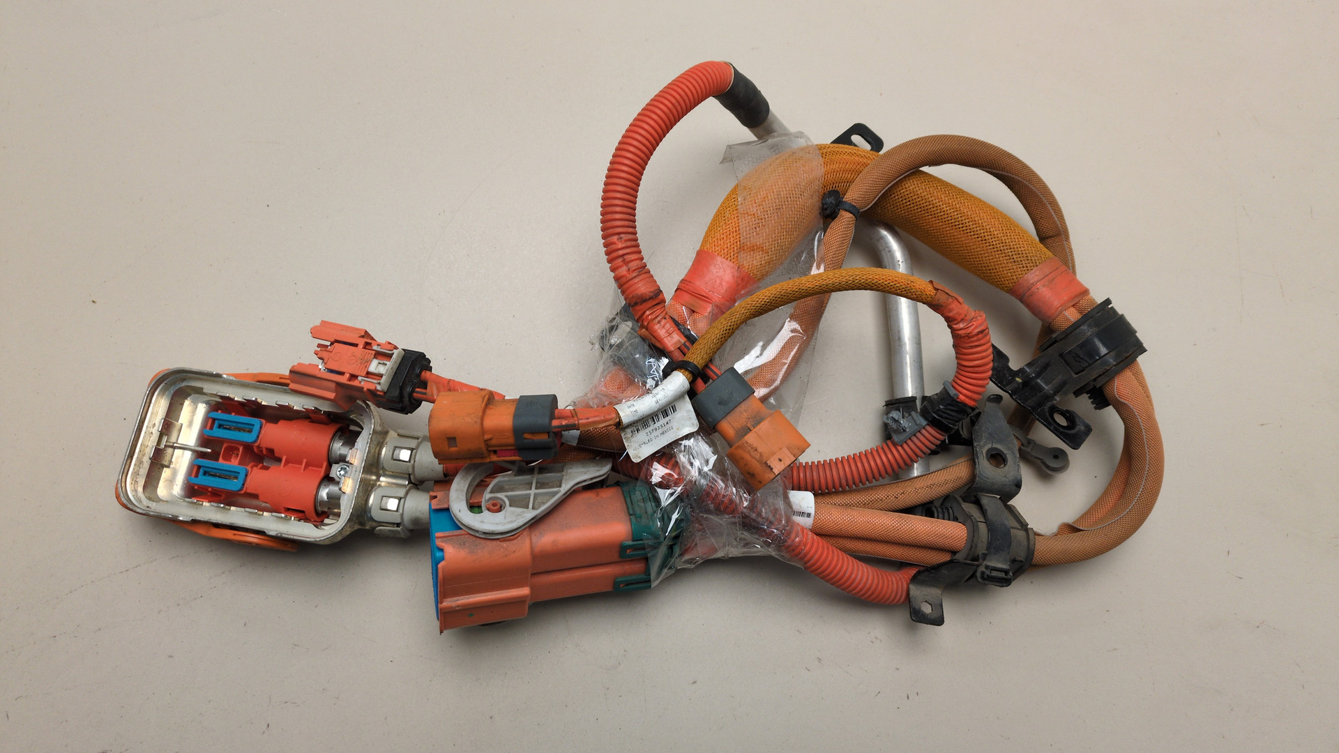 Провод высокого напряжения