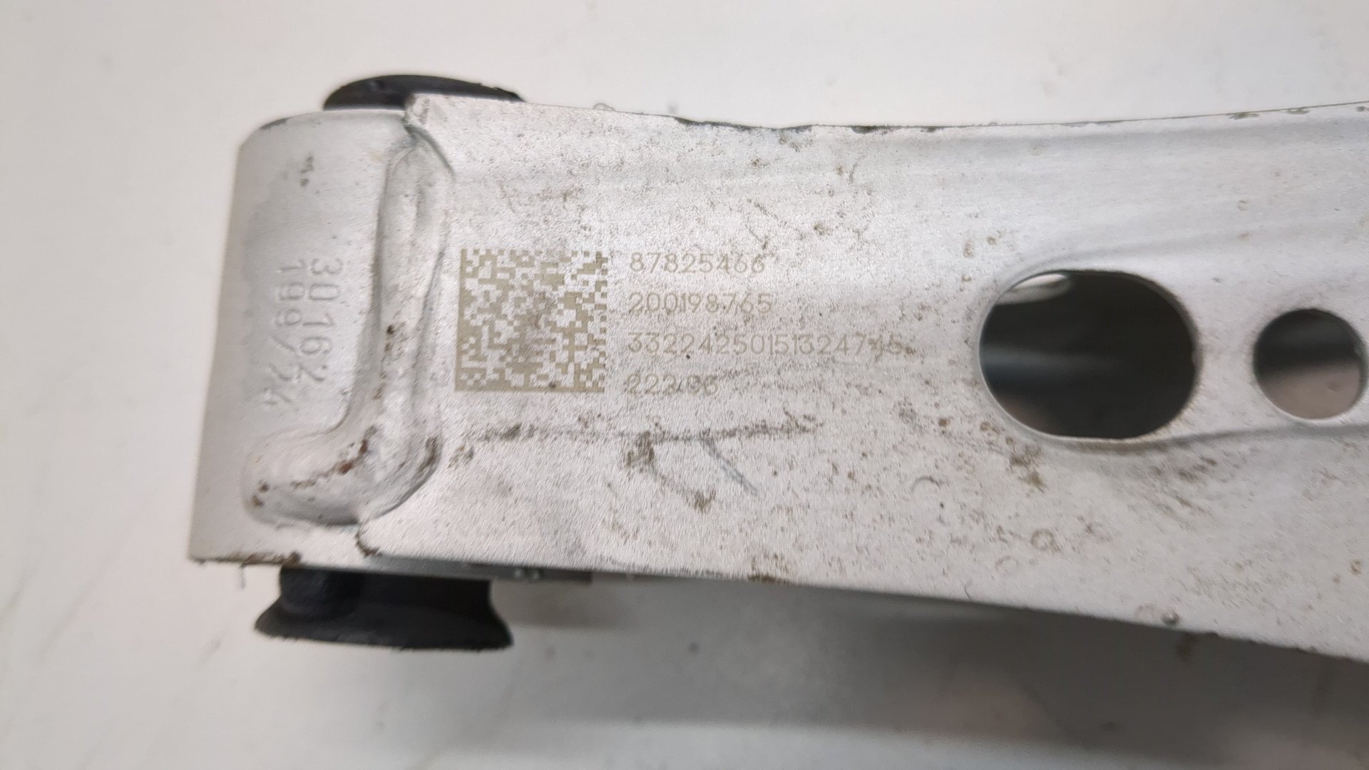 Рычаг задний