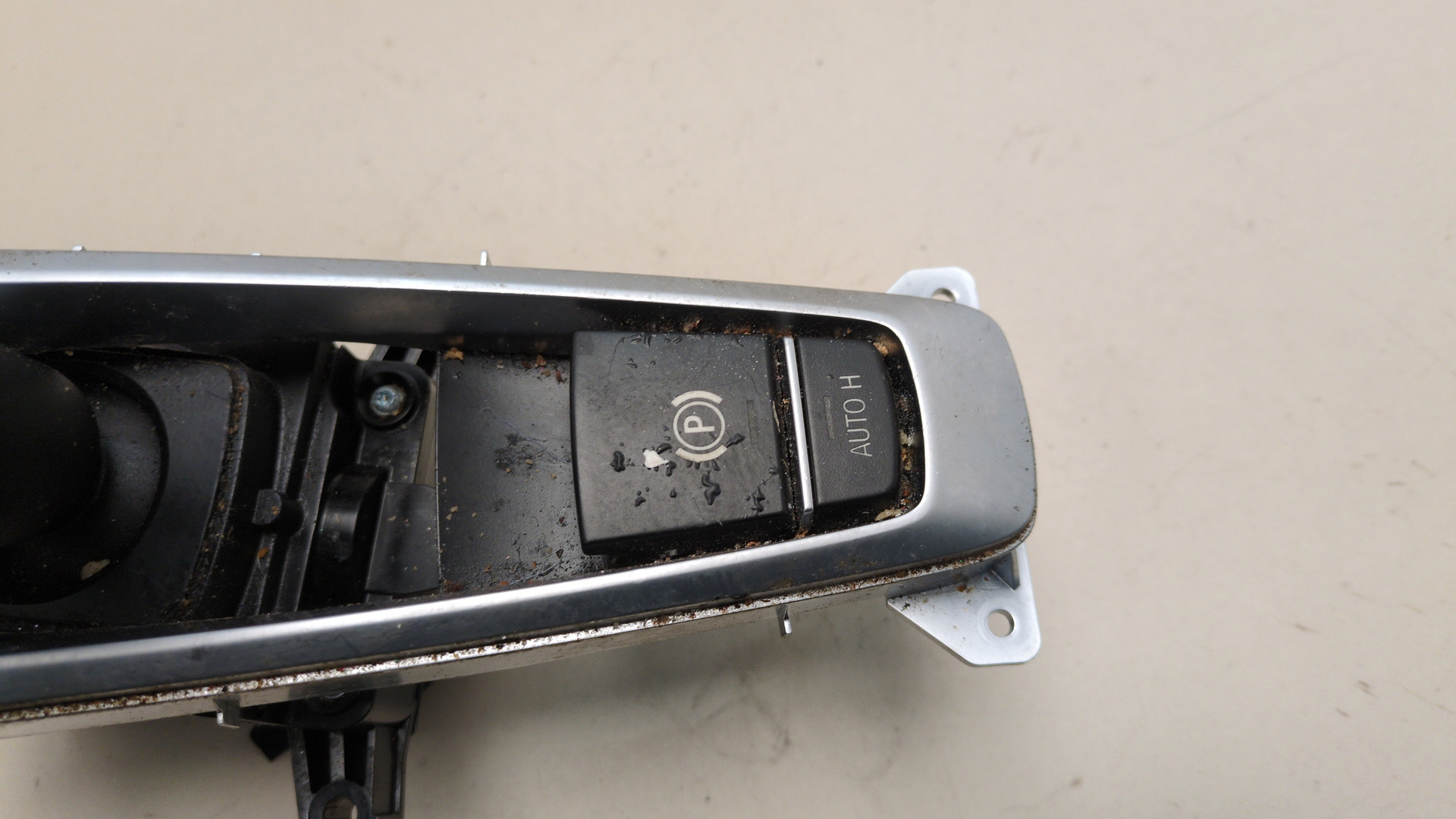 Кулиса МКПП / АКПП