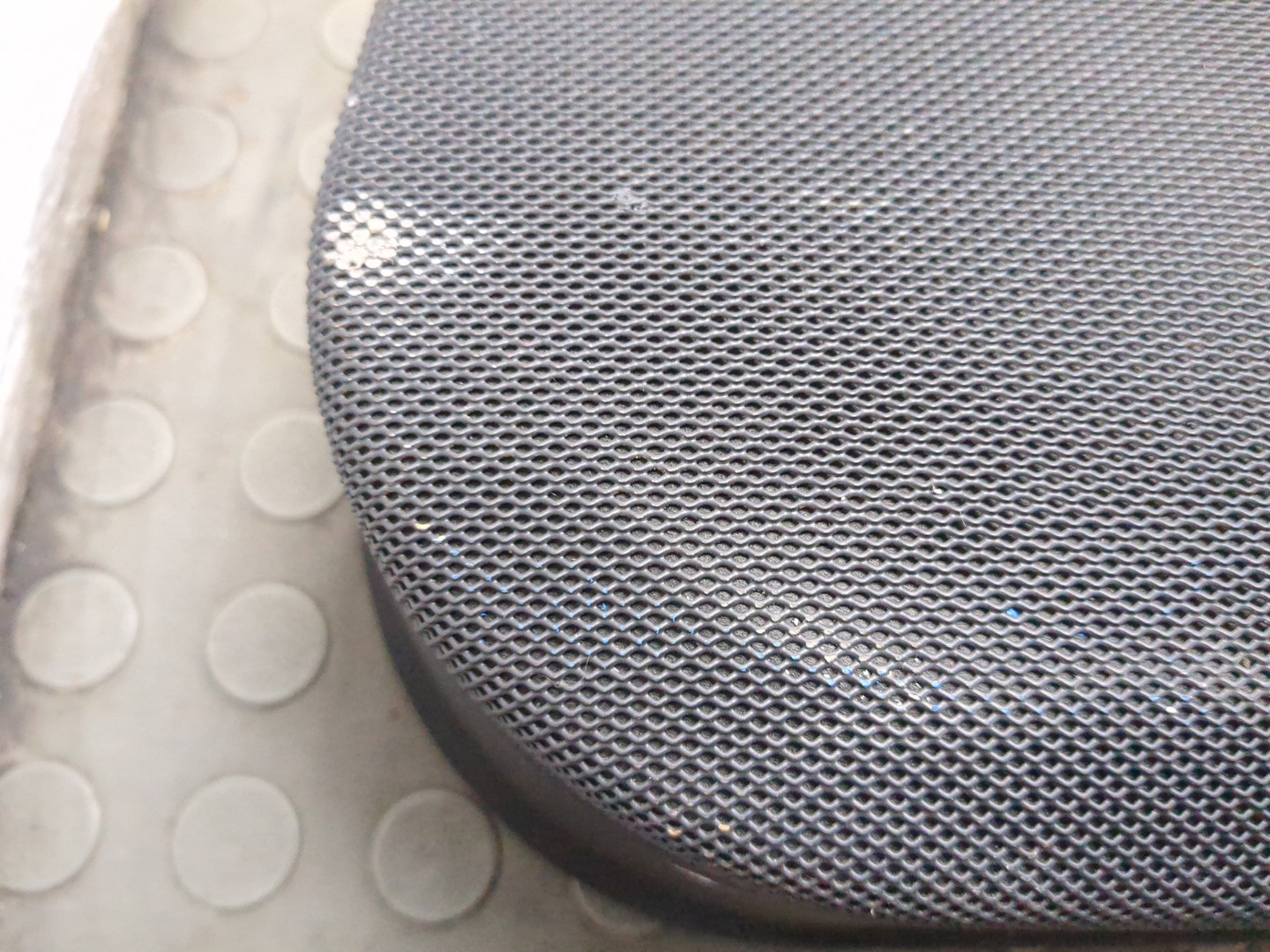 Обшивка двери передней правой