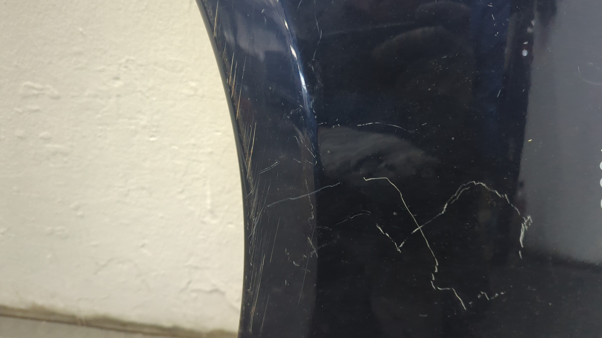 Крыло переднее левое