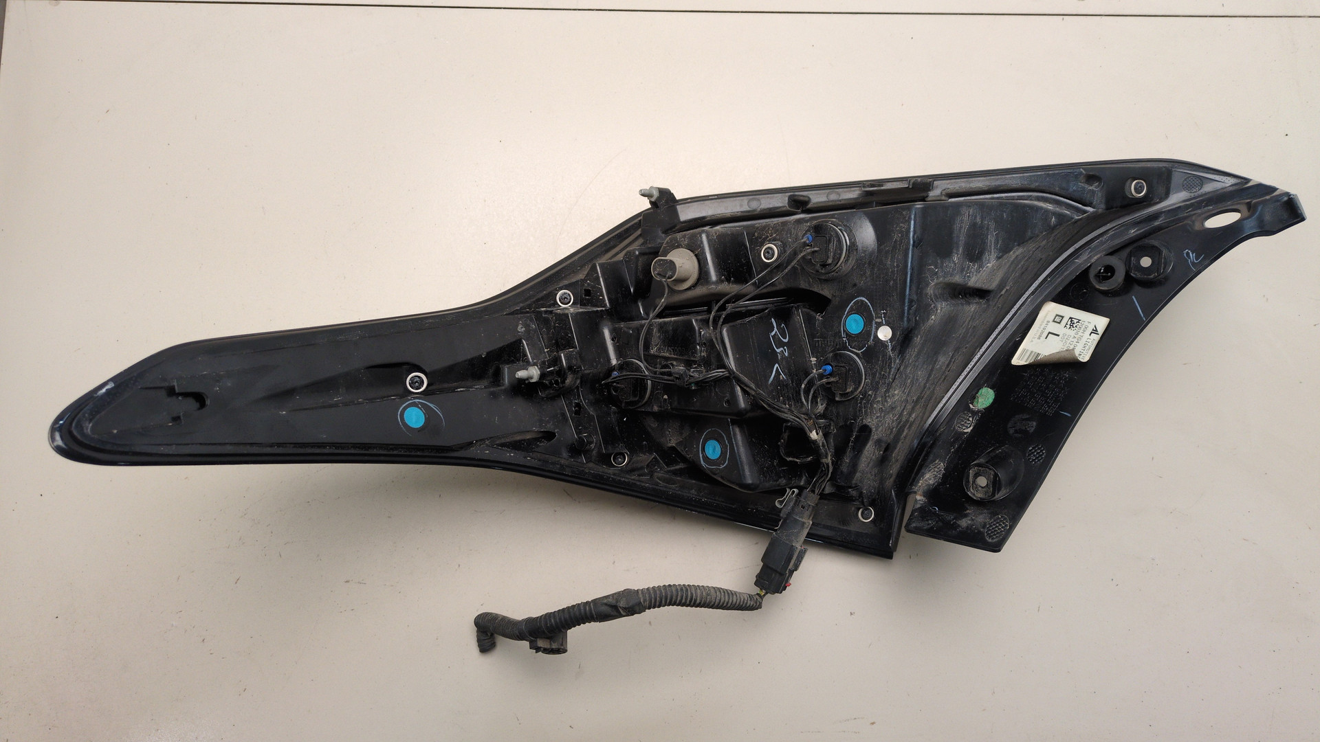 Фонарь задний левый