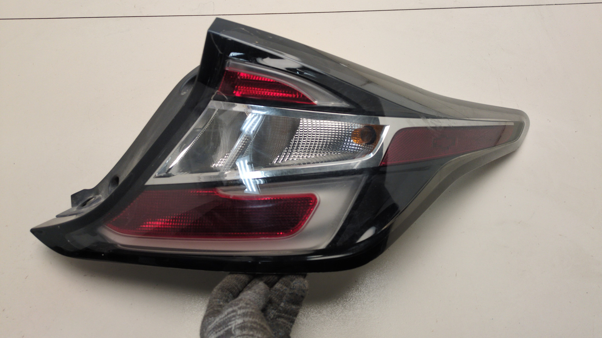 Фонарь задний правый