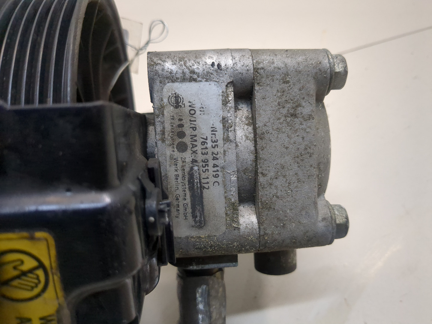 Насос ГУР (гидроусилитель руля)