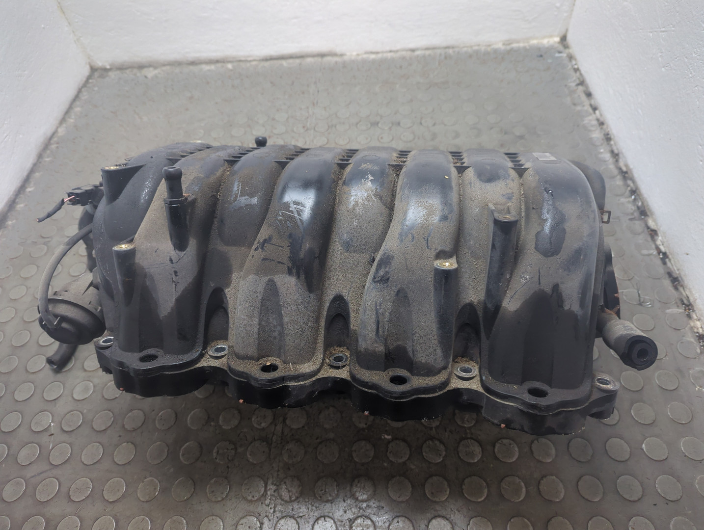 Коллектор впускной