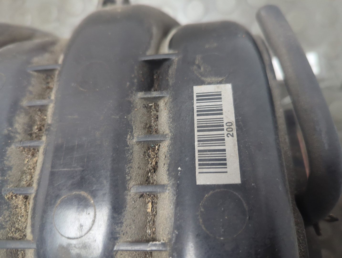 Коллектор впускной