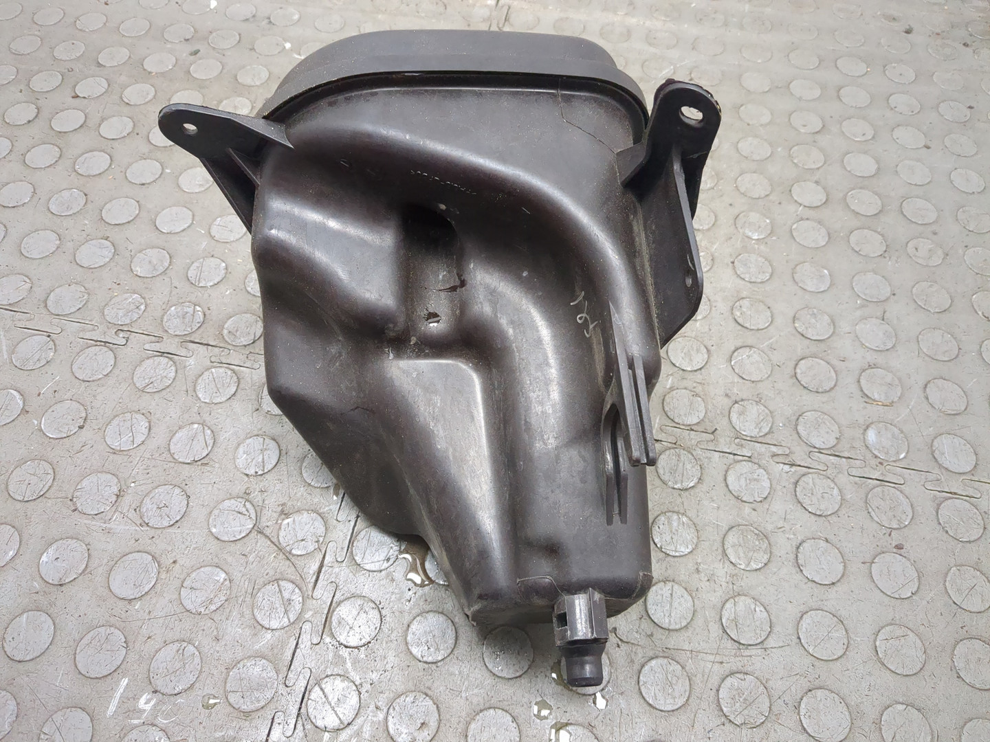 Бачок расширительный