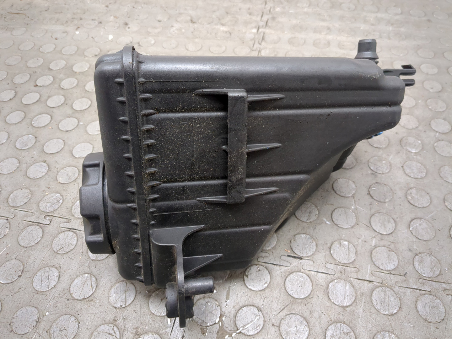 Бачок расширительный