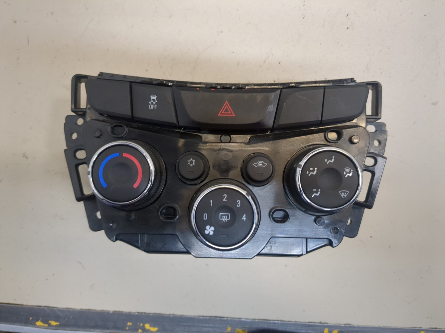 Переключатель отопителя