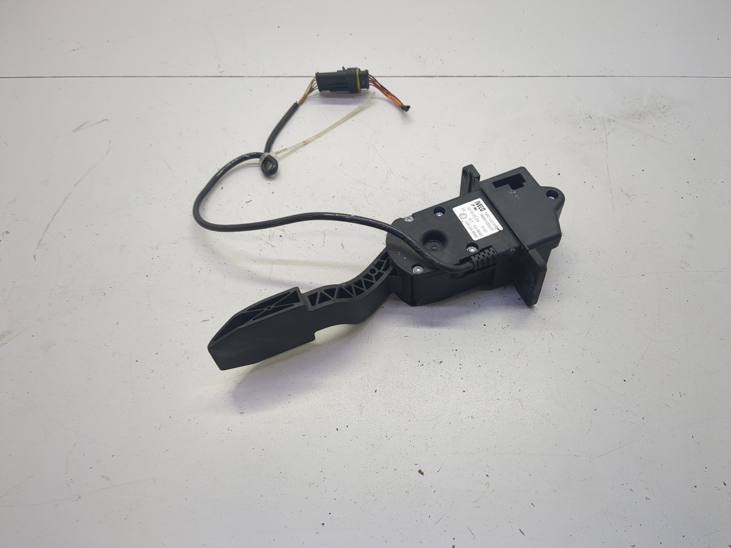 Педаль газа