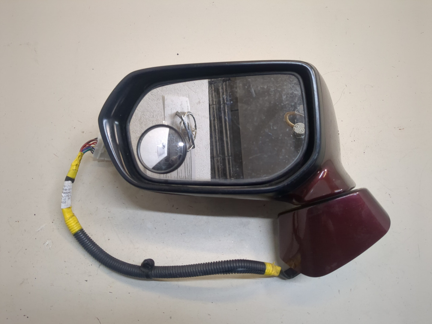 Зеркало левое электрическое