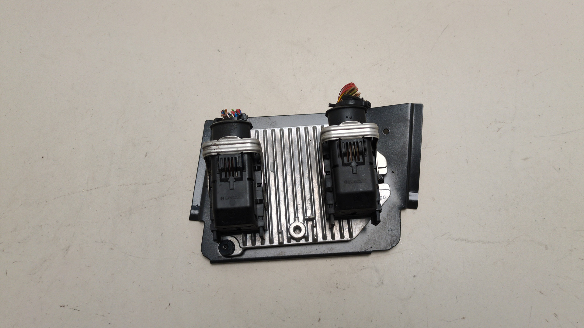 Блок управления двигателем