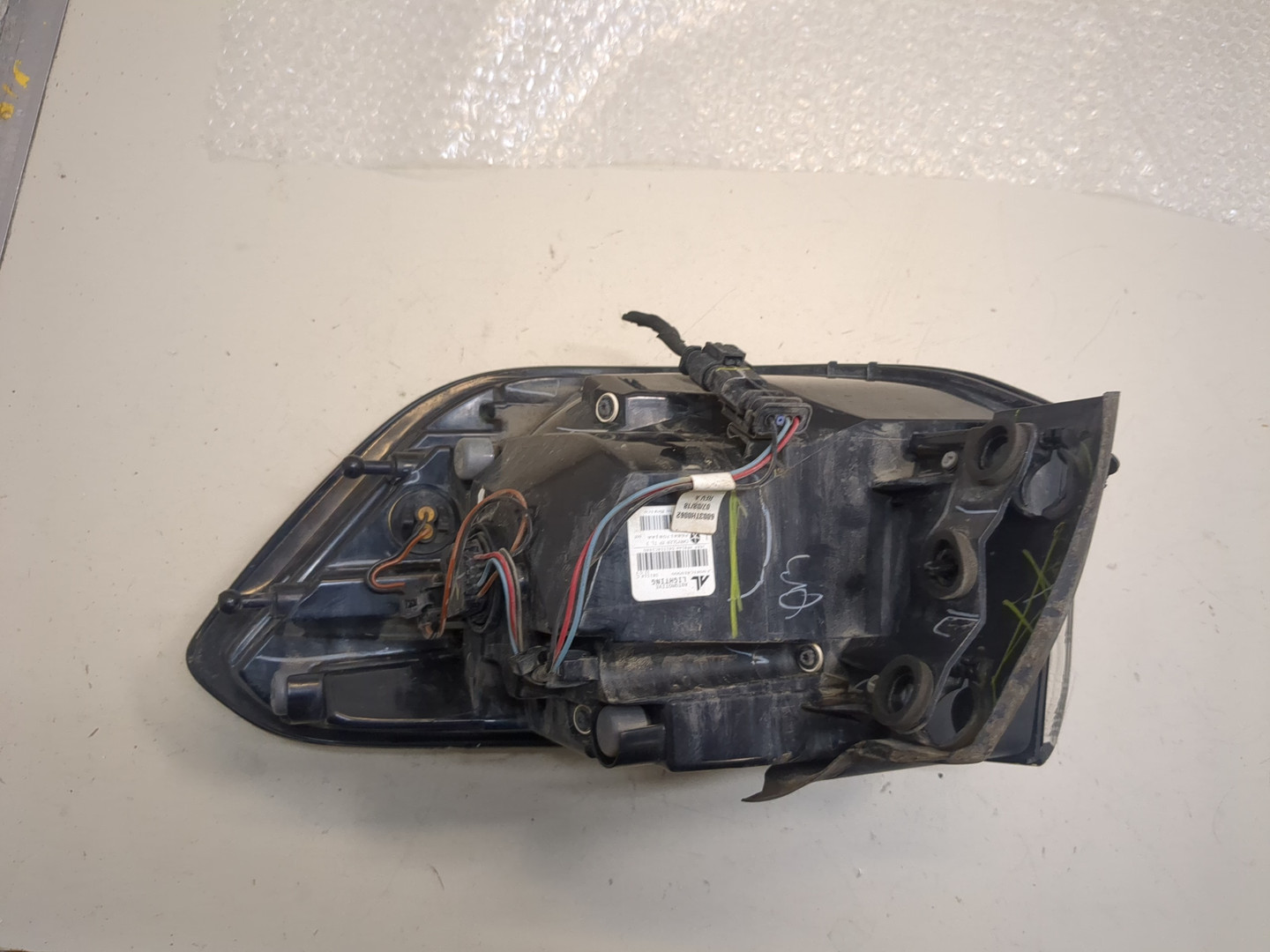 Фонарь задний левый