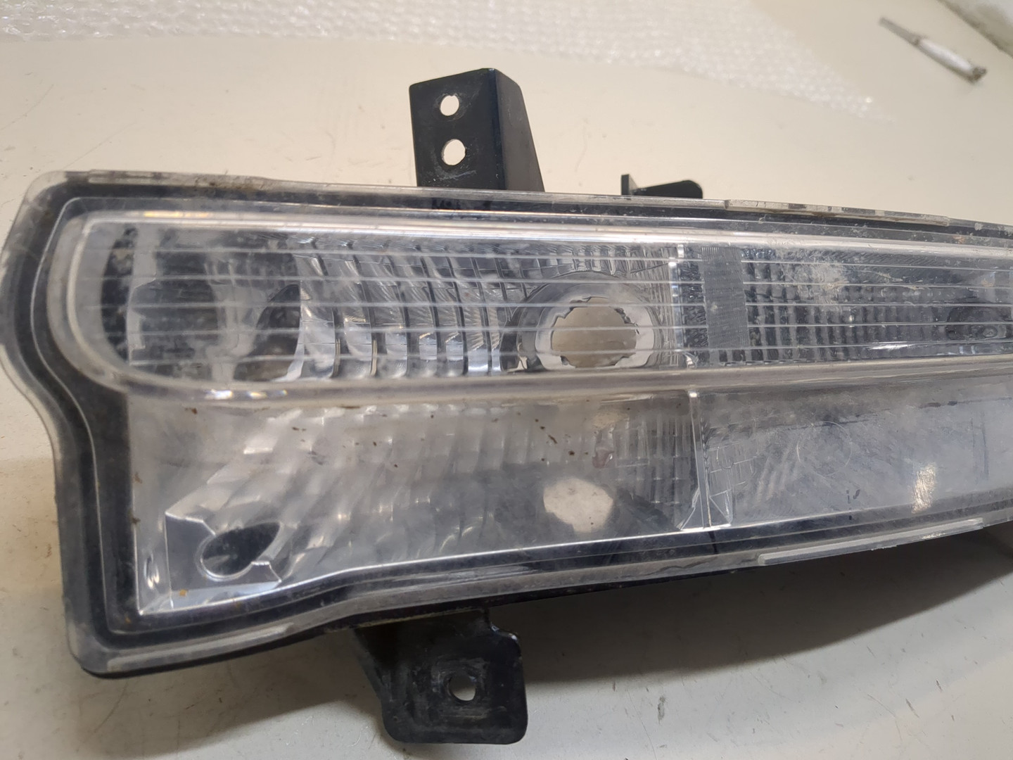 Повторитель на крыло правый