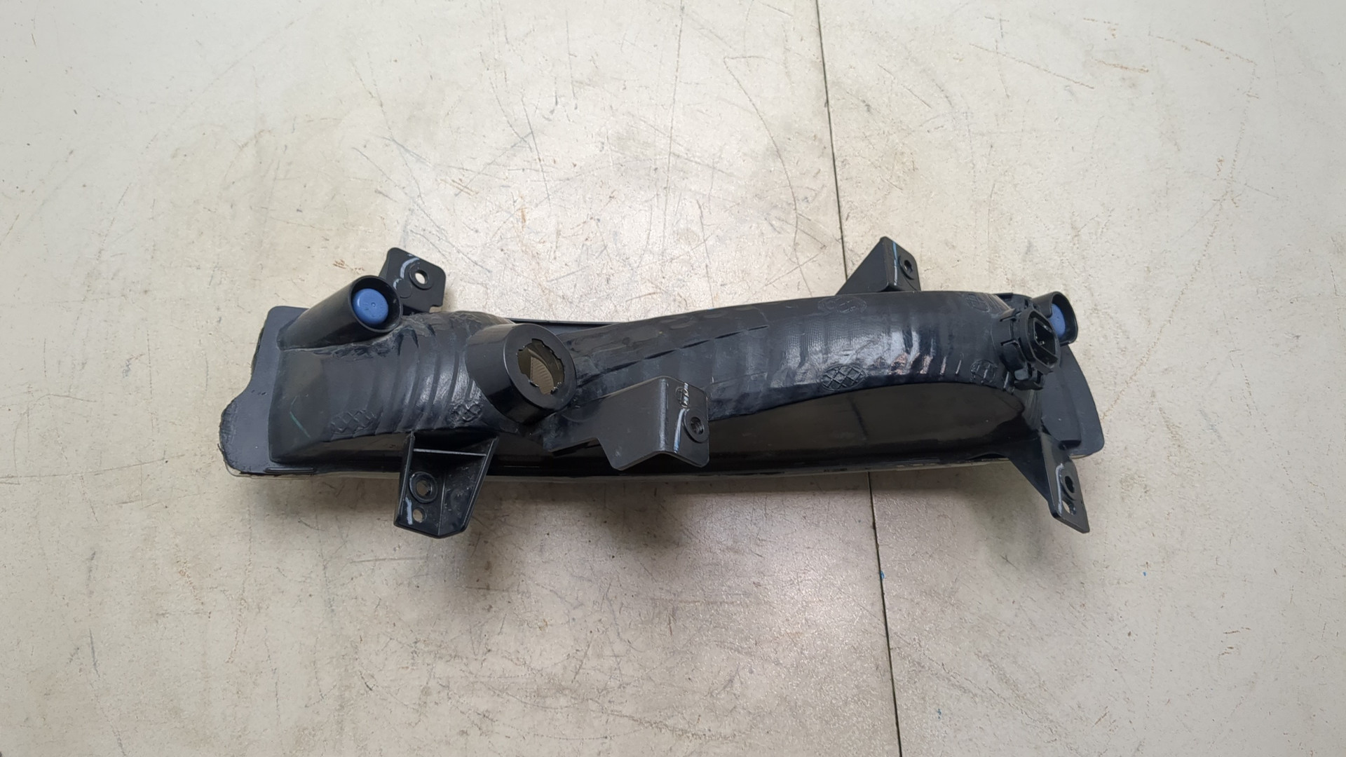 Повторитель на крыло правый