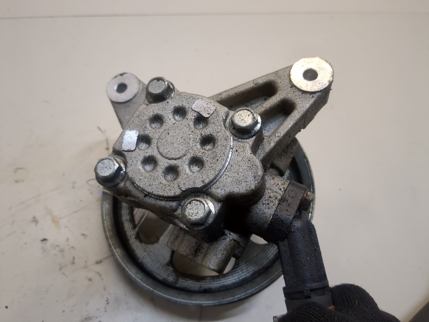 Насос ГУР (гидроусилитель руля)