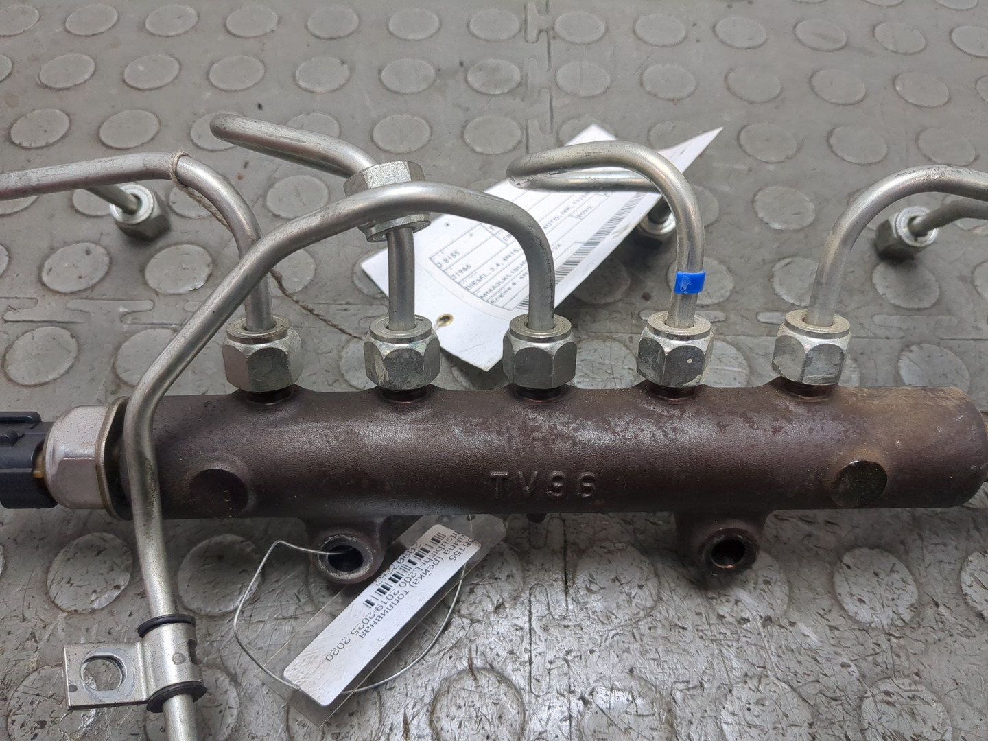 Рейка топливная (рампа)