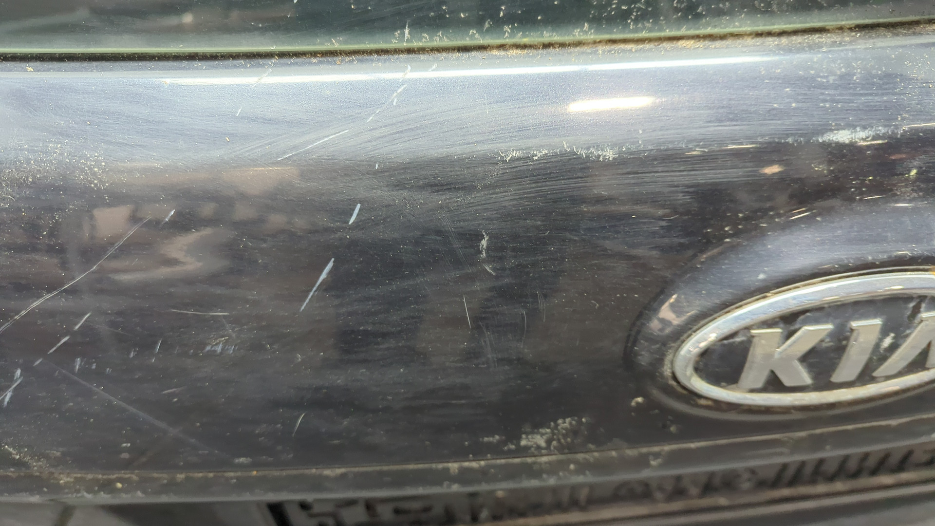 Дверь багажника