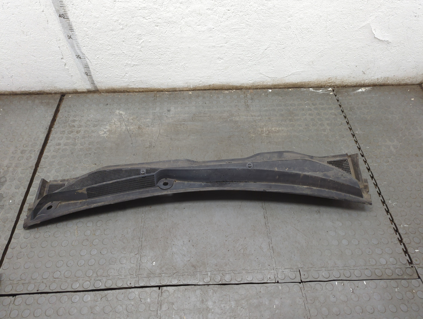 Решетка стеклоочистителей (Жабо)